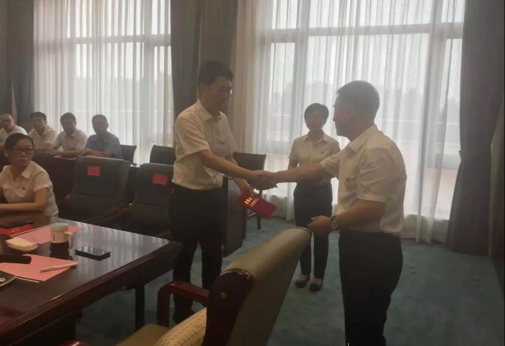 OG���ˡ��ٷ�(�й�)���޹�˾