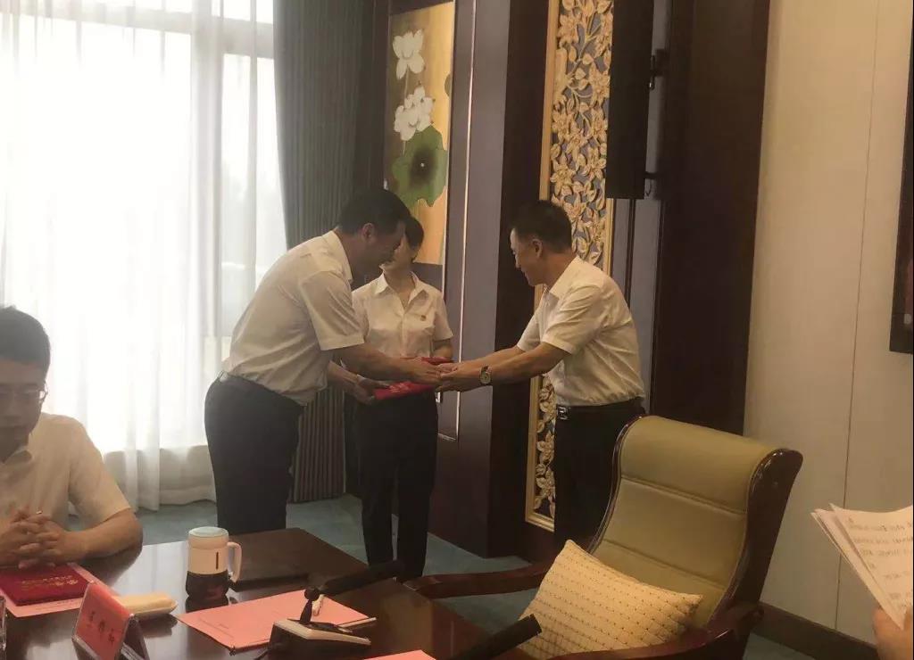 OG���ˡ��ٷ�(�й�)���޹�˾